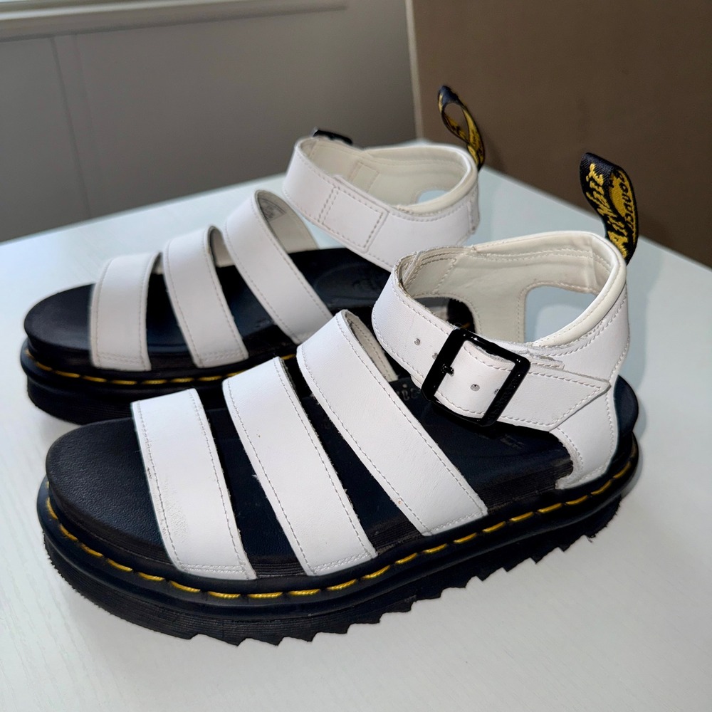 Dr. Martens Blaire White Hydro Leather Platform Gladiator Sandals Womens 7 EU38